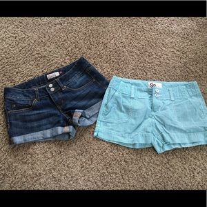 Like new SO womens shorts- 2 pair